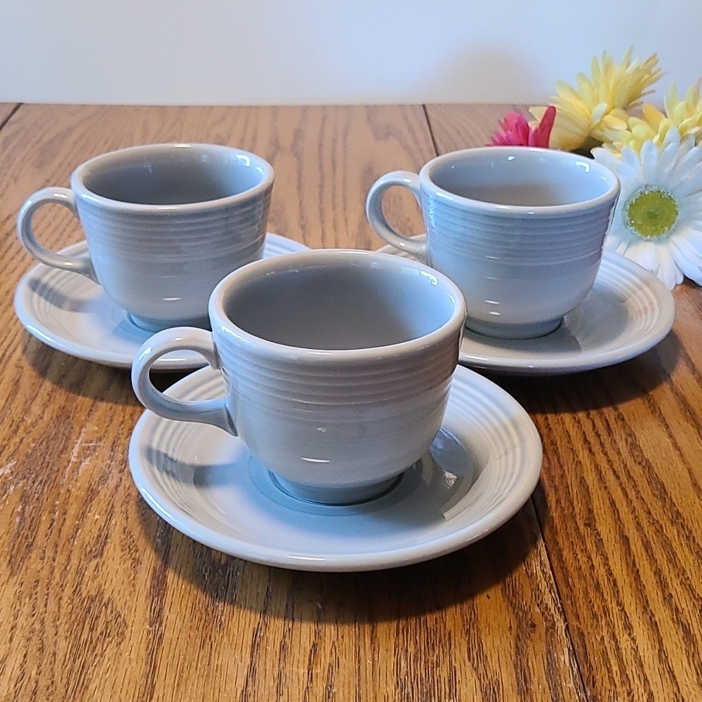 Fiesta gray cups & saucers - Set of 3